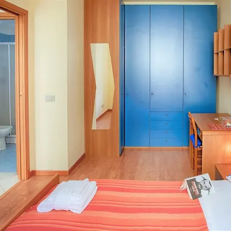San Giacomo Modern Flat Daire